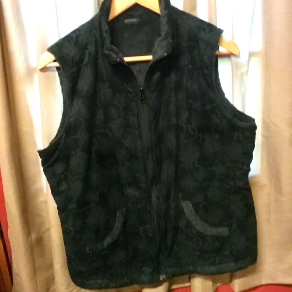 Columbia vintage corduroy and soft fleece vest